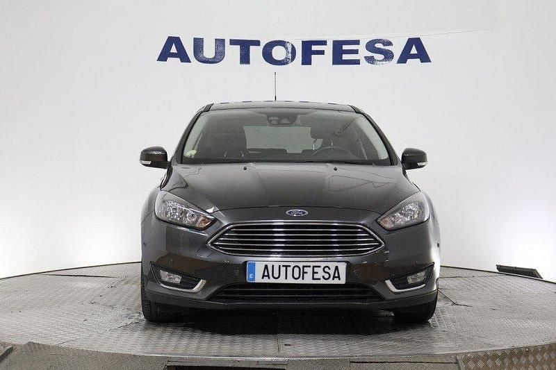 Usado Ford Focus Titanium 150 CV (110 kW) 2016 Gris Utilitario