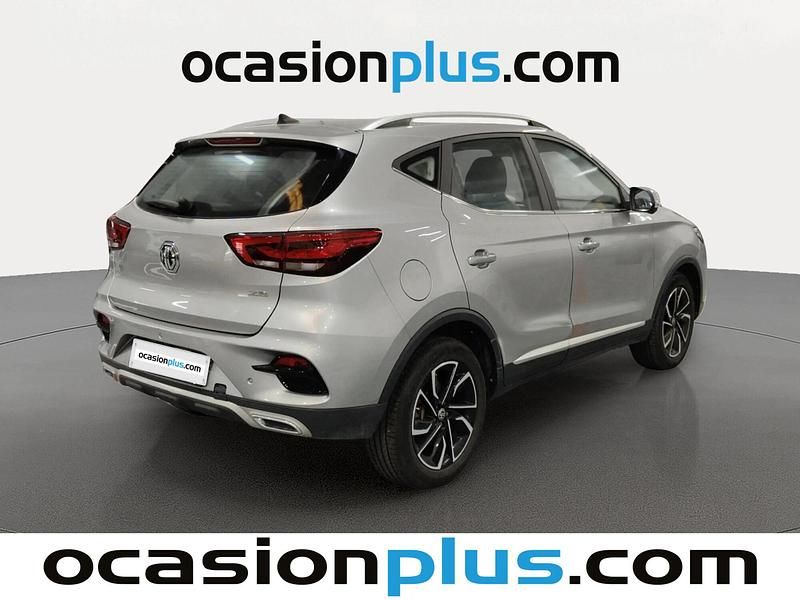 Usado MG ZS Luxury 111 CV (81 kW) 2024 Blanco SUV
