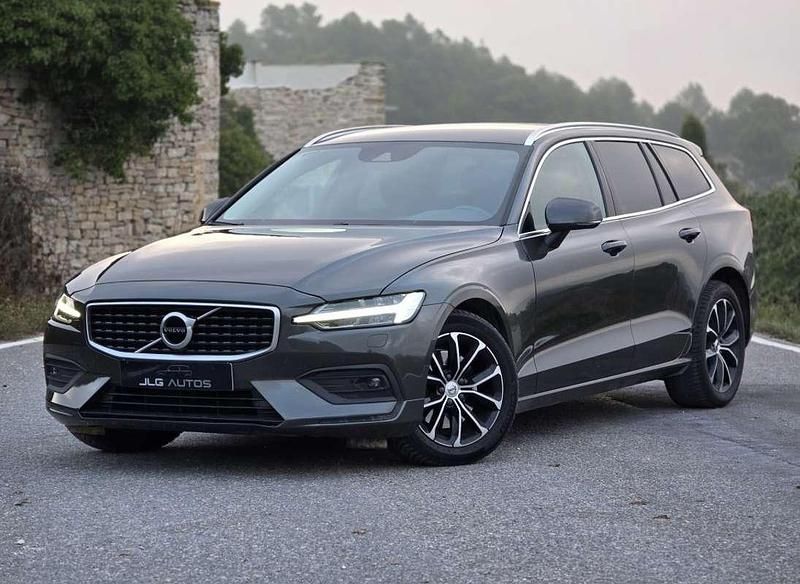 Gris Usado 2021 Volvo V60 Momentum Familiar | 25.200 € (Super precio) - Imagen 1/4