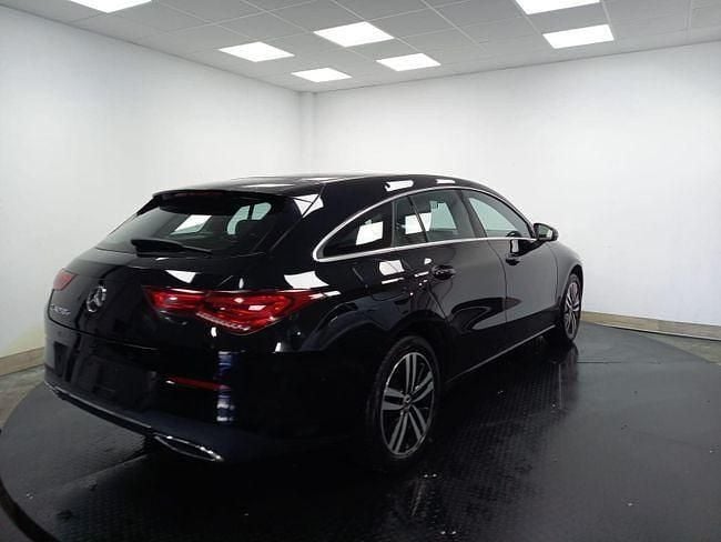 Usado Mercedes CLA250e Business 218 CV (160 kW) 2021 Negro Berlina