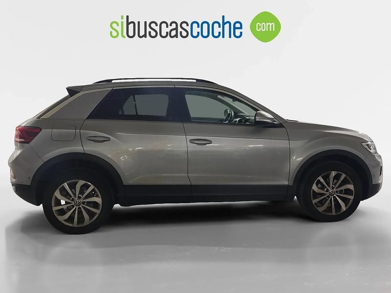 Usado VW T-Roc Life 110 CV (80 kW) 2025 Gris/plata SUV
