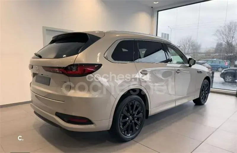 Usado Mazda CX-80 Homura-Line 254 CV (186 kW) 2025 Gris / plata SUV