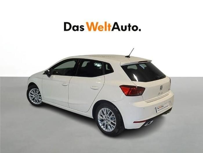 Blanco Usado 2024 Seat Ibiza FR | 19.990 € (Un poco caro) - Imagen 1/4