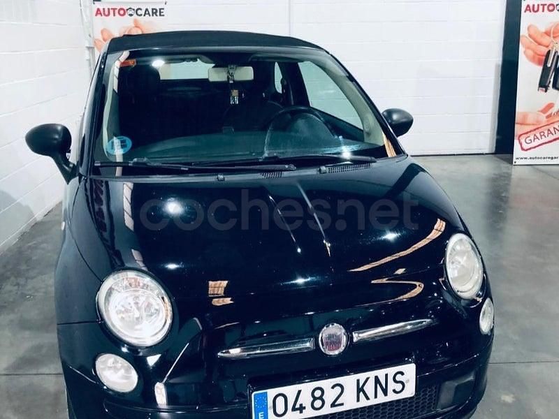 Usado Fiat 500C 69 CV (50 kW) 2011 Violeta / lila Descapotable