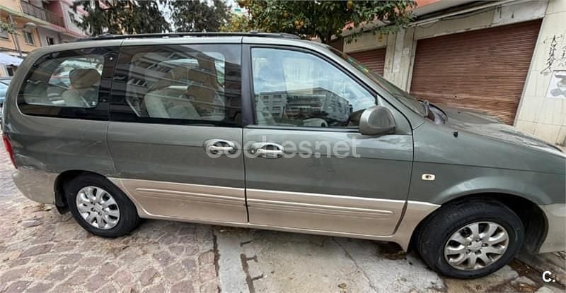 Usado Kia Carnival EX 144 CV (105 kW) 2004 Verde Monovolumen