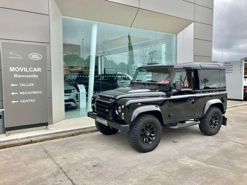 Santorini black Usado 2015 Land Rover Defender SUV | 63.900 € - Imagen 1/4