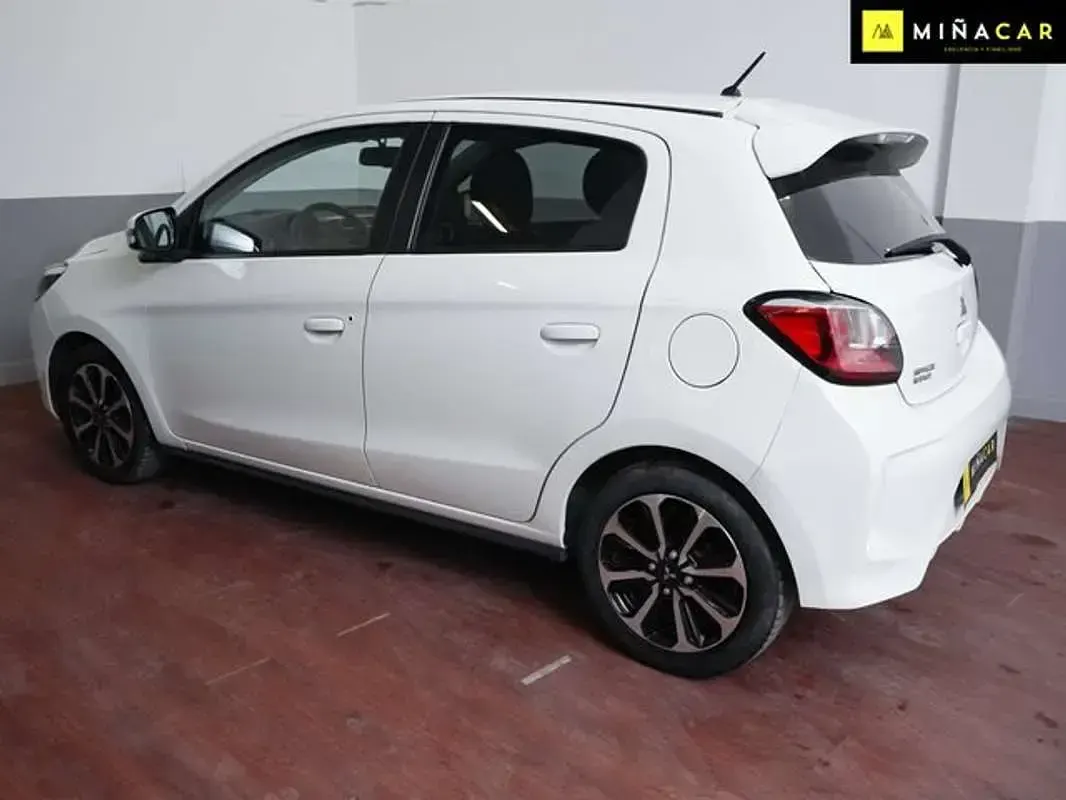 Usado Mitsubishi Space Star 71 CV (52 kW) 2023 Blanco Utilitario