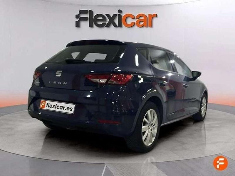Usado Seat Leon ST Reference 116 CV (85 kW) 2018 Azul Familiar