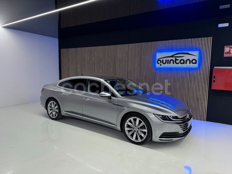 Gris / plata Usado 2018 VW Arteon Elegance Berlina | 23.900 € (Precio justo) - Imagen 1/4