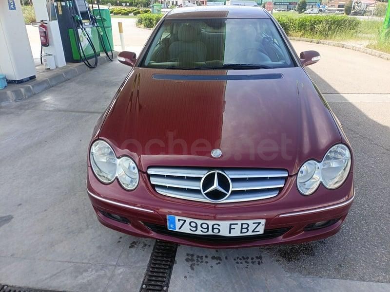 Usado Mercedes CLK320 Avantgarde 224 CV (164 kW) 2006 Granate Coupe