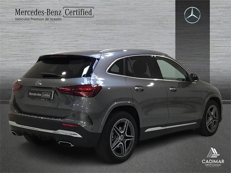 Nuevo Mercedes GLA200 AMG line 163 CV (119 kW) 2025 Gris SUV