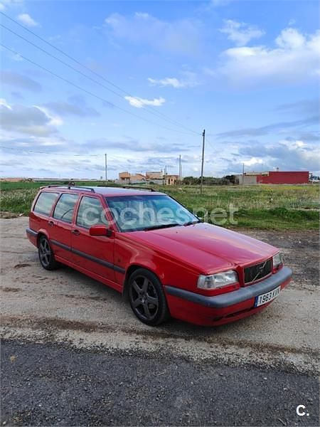 Usado Volvo 850 240 CV (176 kW) 1995 Rojo Familiar