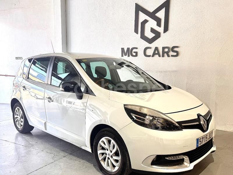 Usado Renault Scénic III LIMITED 115 CV (84 kW) 2016 Blanco Monovolumen