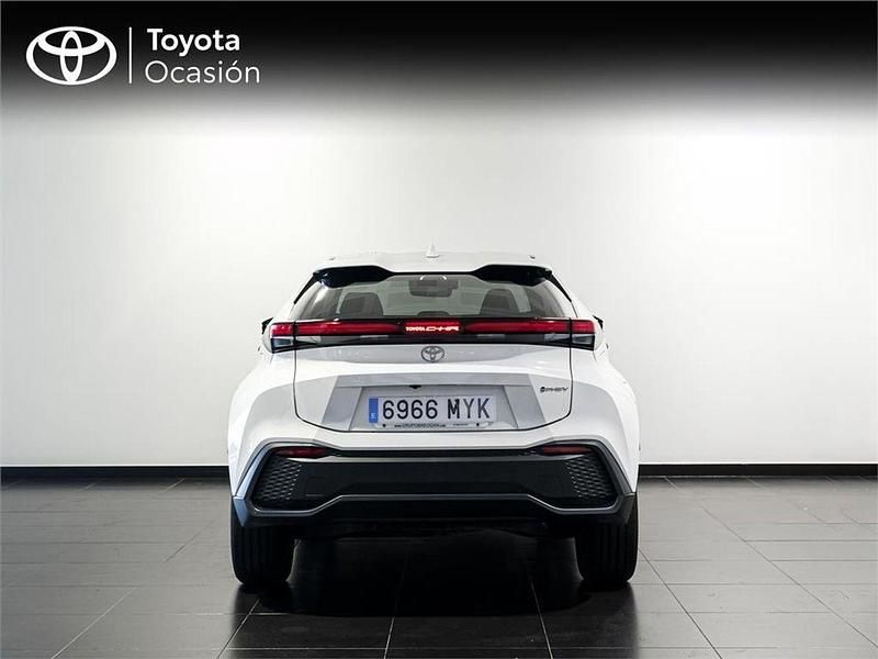 Usado Toyota C-HR Advance 223 CV (164 kW) 2025 Blanco SUV