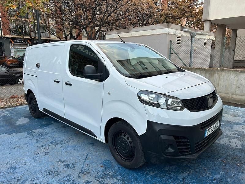 Usado Fiat Scudo Business 100 CV (73 kW) 2022 Blanco Van
