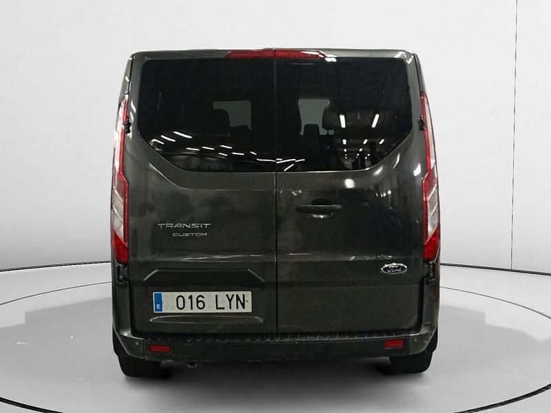 Usado Ford Tourneo Custom Trend 130 CV (95 kW) 2022 Gris Van