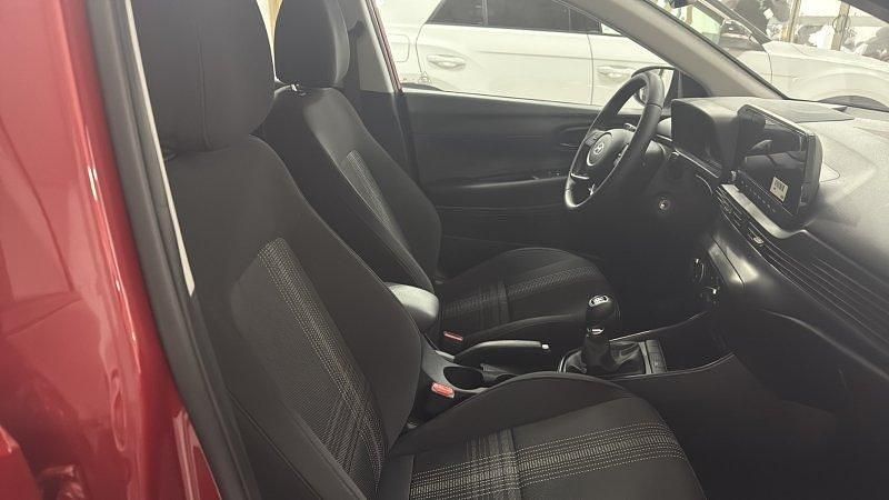 Nuevo Hyundai i20 90 CV (66 kW) 2026 Rojo dragón Utilitario