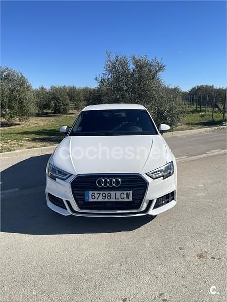 Usado Audi A3 Design 116 CV (85 kW) 2019 Blanco Berlina
