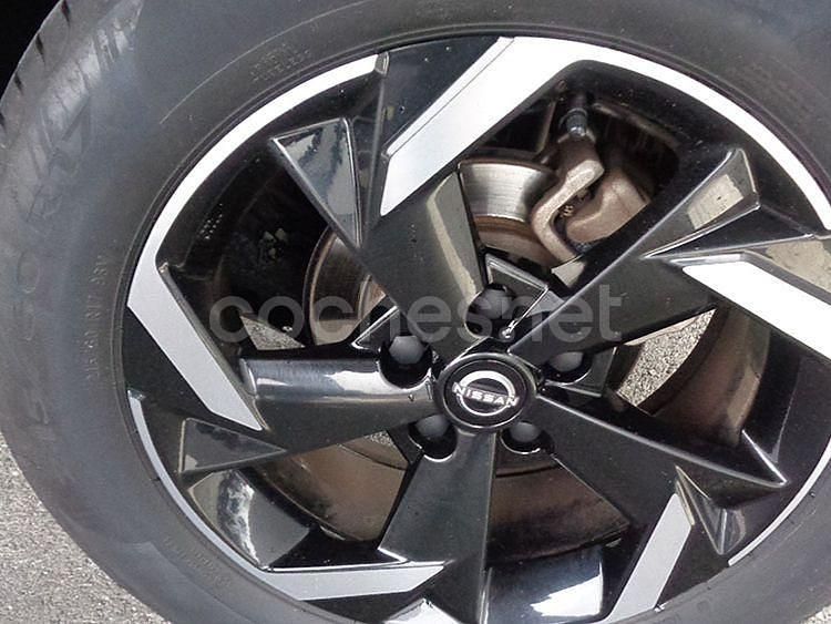 Usado Nissan Juke N-Connecta 145 CV (106 kW) 2023 Gris / plata SUV