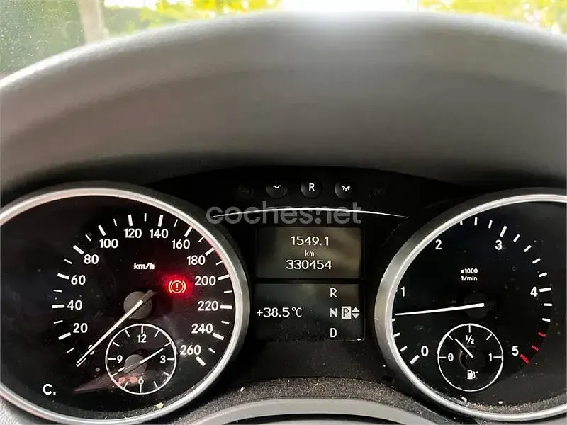 Usado Mercedes ML280 190 CV (139 kW) 2008 Blanco SUV