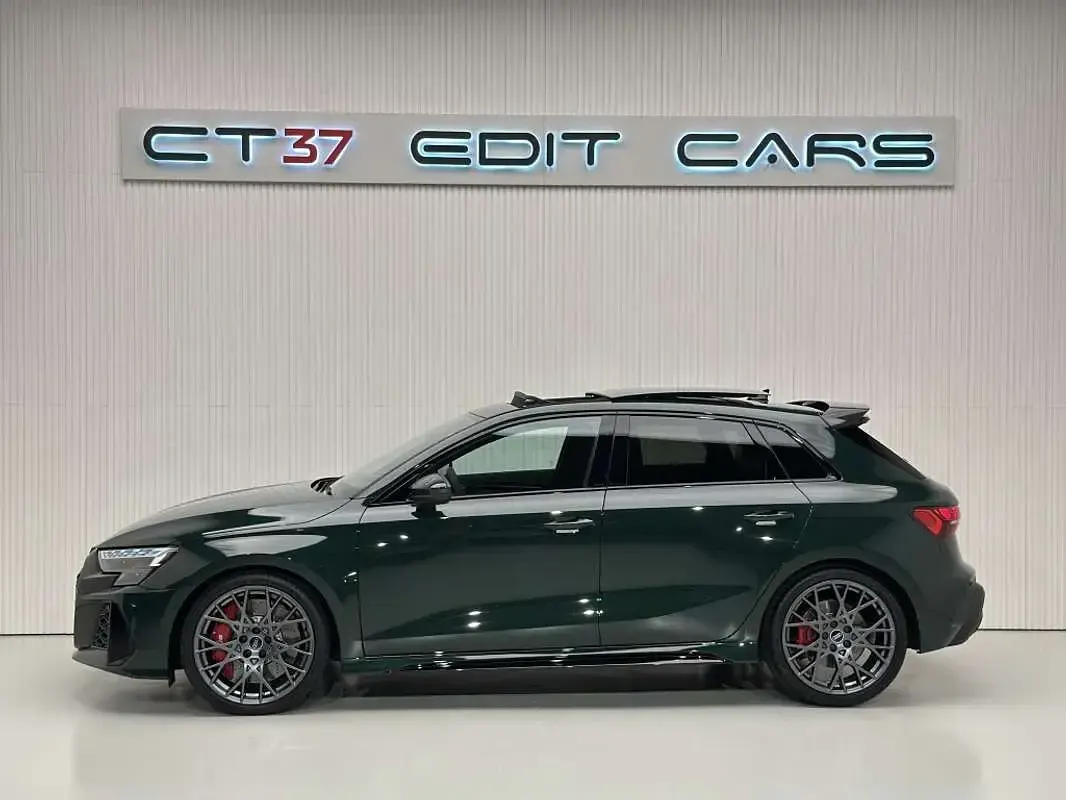 Nuevo Audi RS3 Sportback 400 CV (294 kW) 2026 Verde Utilitario