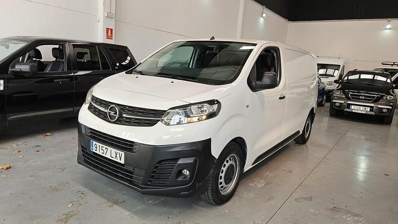 Blanco Usado 2022 Opel Vivaro Van | 14.490 € (Super precio) - Imagen 1/4