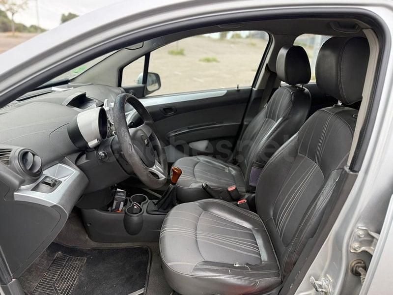 Usado Chevrolet Spark LS 68 CV (50 kW) 2013 Gris / plata Utilitario