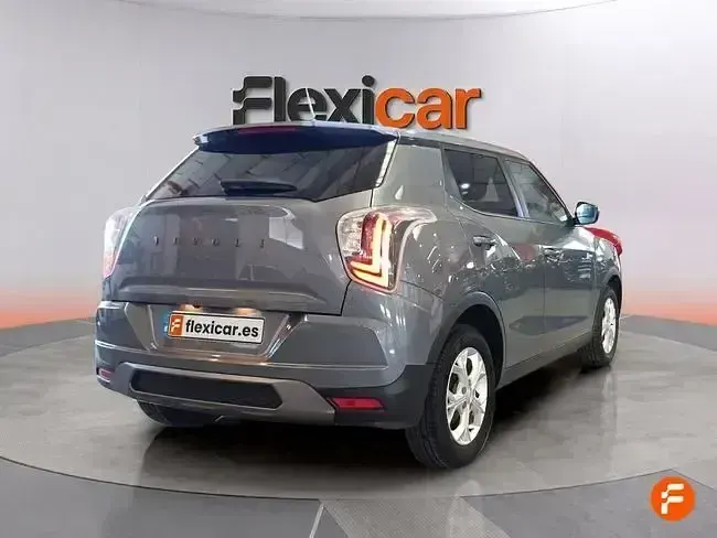 Usado SsangYong Tivoli Limited 163 CV (119 kW) 2024 Gris SUV