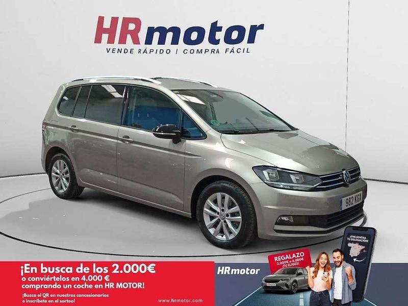 Beige Usado 2018 VW Touran Advance Monovolumen | 19.290 € - Imagen 1/4