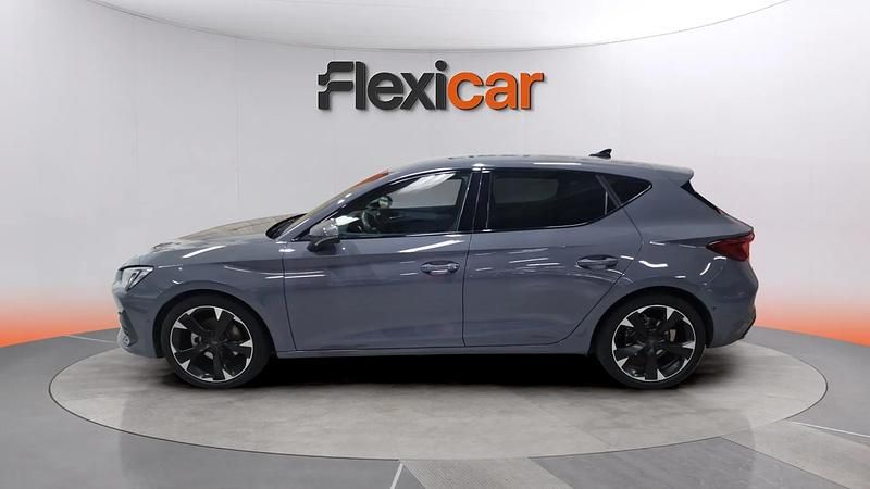 Begagnad Cupra Leon 150 HK (110 kW) 2024 Grå Sedan