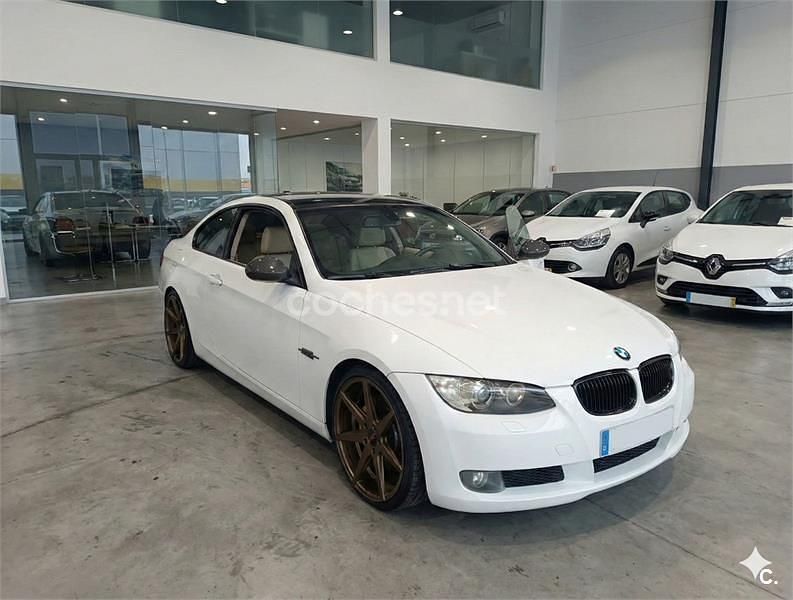 Usado BMW 320 Comfort Edition 170 CV (125 kW) 2009 Blanco Coupe