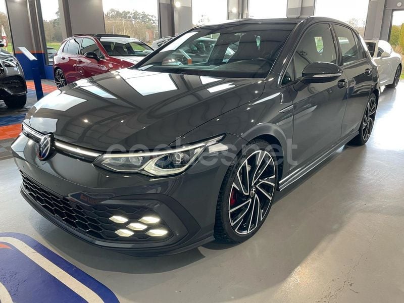 Gris / plata Usado 2021 VW Golf VIII GTD Berlina | 32.800 € (Caro) - Imagen 1/4