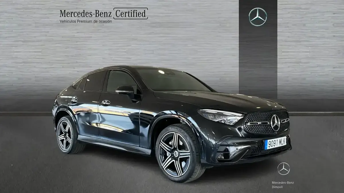 Usado Mercedes GLC300e AMG line 333 CV (244 kW) 2023 Negro SUV
