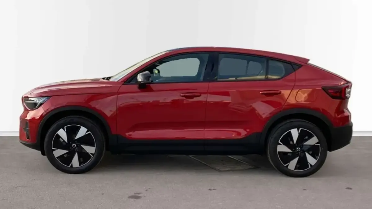 Nuevo Volvo C40 Plus 175 kW (238 CV) 2025 Rojo SUV