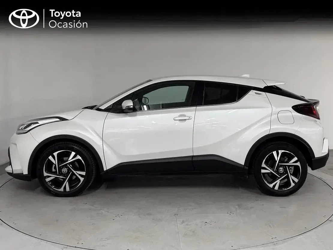 Usado Toyota C-HR Advance 122 CV (89 kW) 2022 Blanco perlado SUV