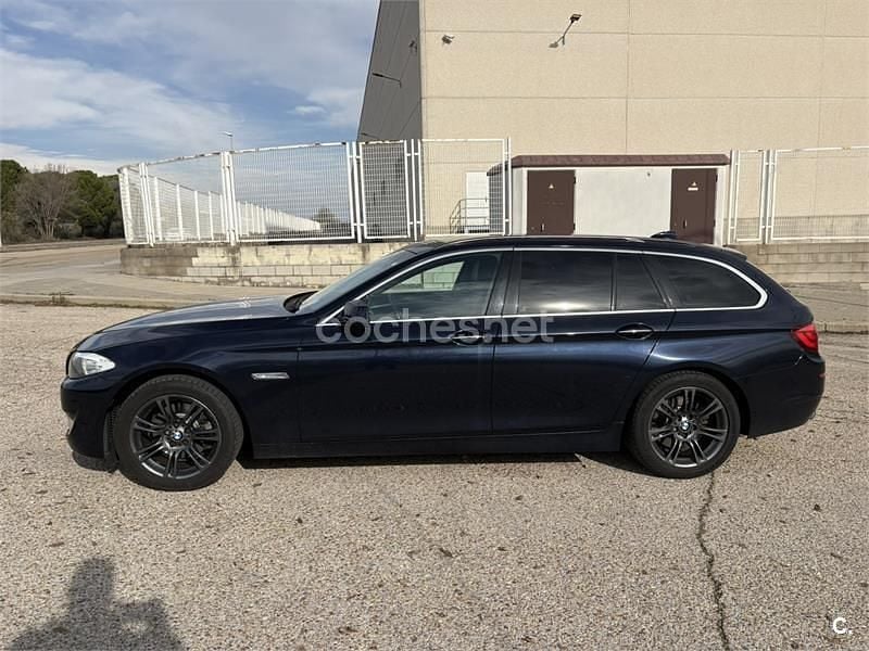 Usado BMW 520 184 CV (135 kW) 2012 Azul Familiar