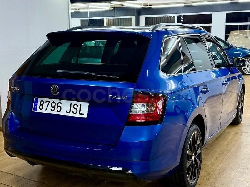 Usado Skoda Fabia Monte Carlo 105 CV (77 kW) 2016 Azul Familiar