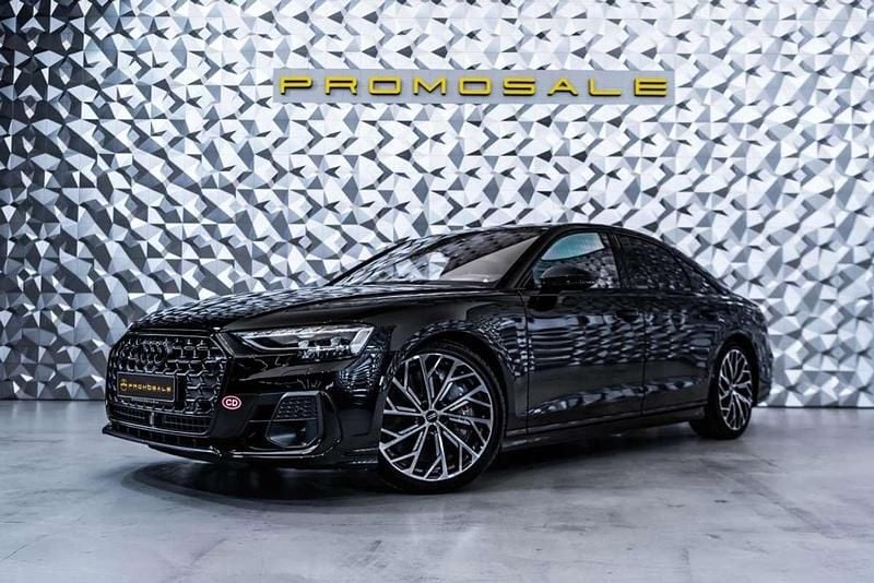 Usado Audi S8 571 CV (419 kW) 2023 Negro Berlina