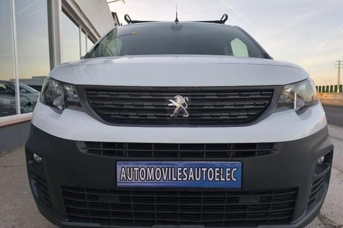 Usado Peugeot TePee Active 100 CV (73 kW) 2019 Berlina