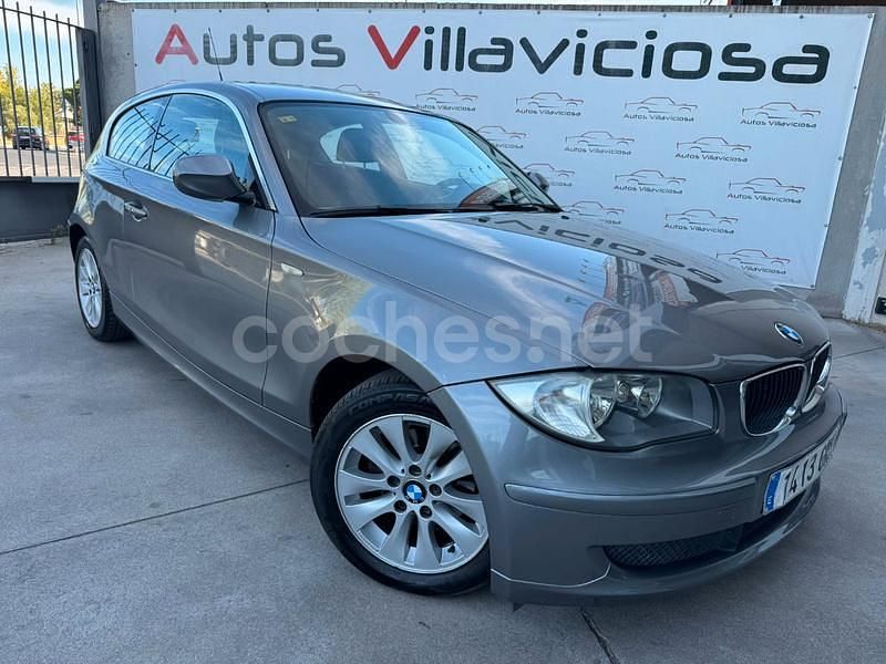 Usado BMW 116 115 CV (84 kW) 2009 Gris / plata Utilitario