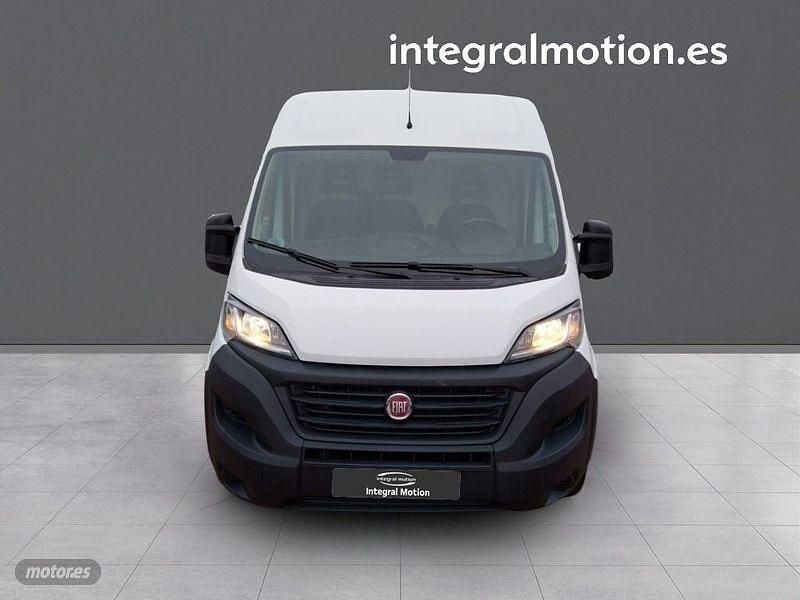 Usado Fiat Ducato 135 CV (99 kW) 2021 Blanco Van