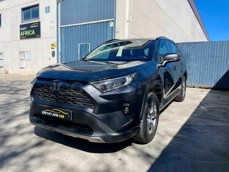 Usado Toyota RAV4 Hybrid Business Edition 218 CV (160 kW) 2022 Gris / plata SUV