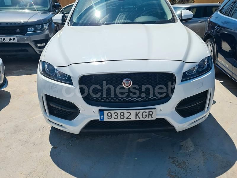 Blanco Usado 2017 Jaguar F-Pace R-Sport SUV | 23.800 € (Caro) - Imagen 1/4