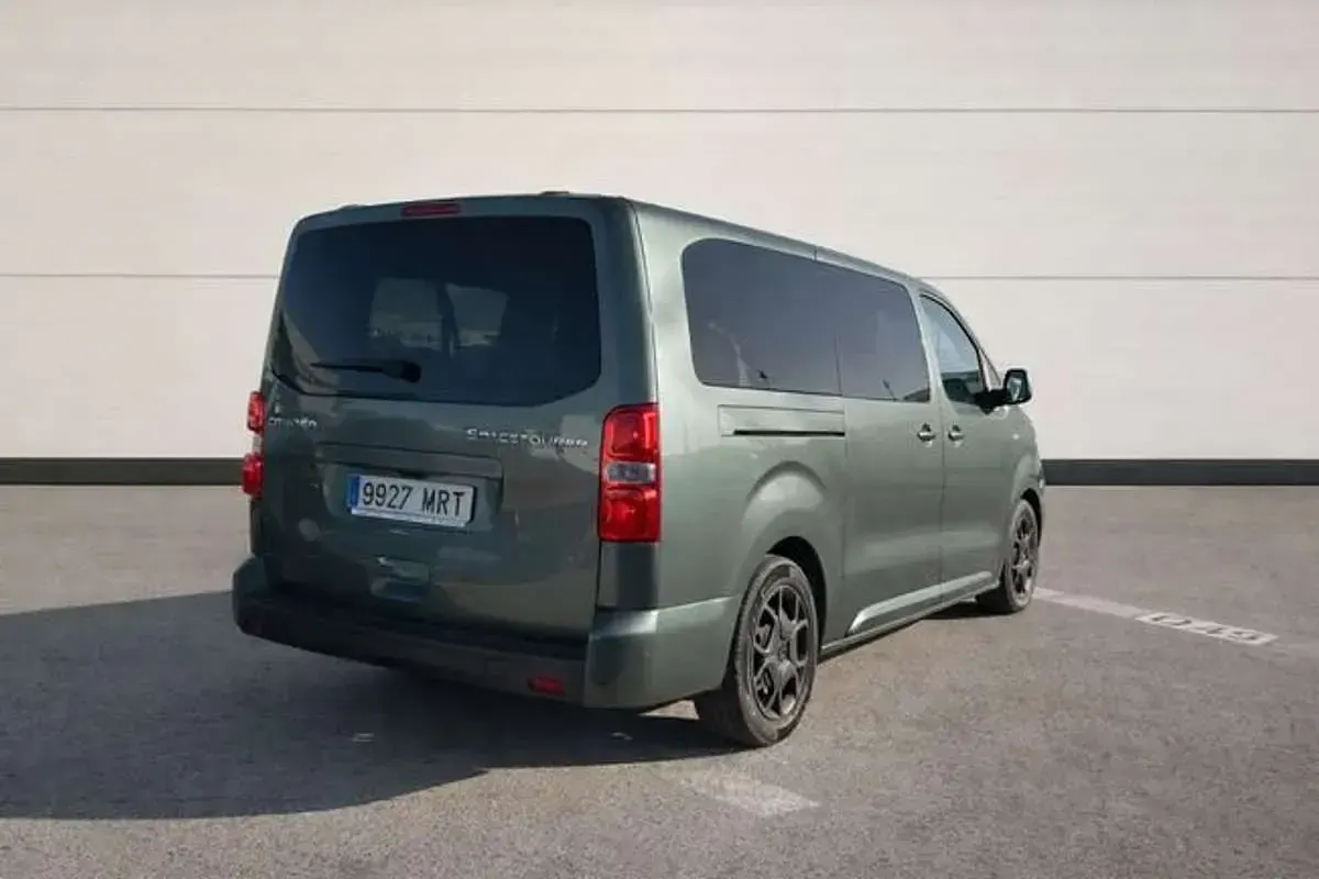 Usado Citroën Spacetourer 180 CV (132 kW) 2024 Verde Monovolumen