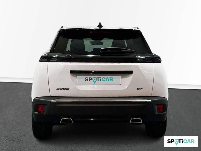 Usado Peugeot 2008 GT 130 CV (95 kW) 2024 Blanco SUV