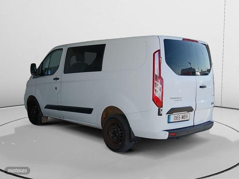 Usado Ford Transit Nugget 150 CV (110 kW) 2022 Blanco Monovolumen