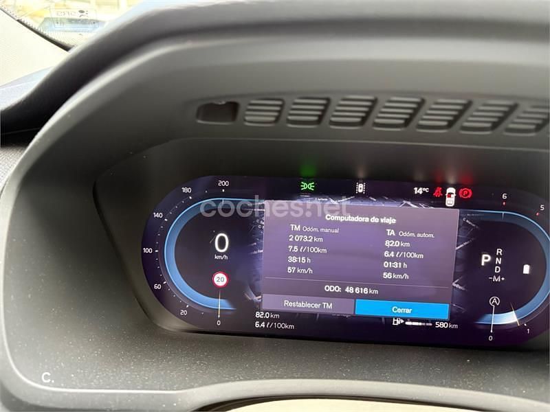 Usado Volvo XC90 Plus 235 CV (172 kW) 2024 Azul SUV