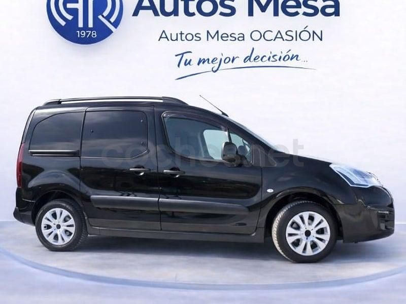 Usado Citroën Berlingo XTR 100 CV (73 kW) 2016 Negro Monovolumen
