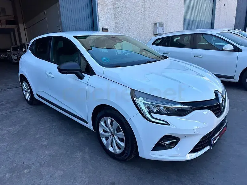 Usado Renault Clio V Business 100 CV (73 kW) 2022 Blanco Berlina