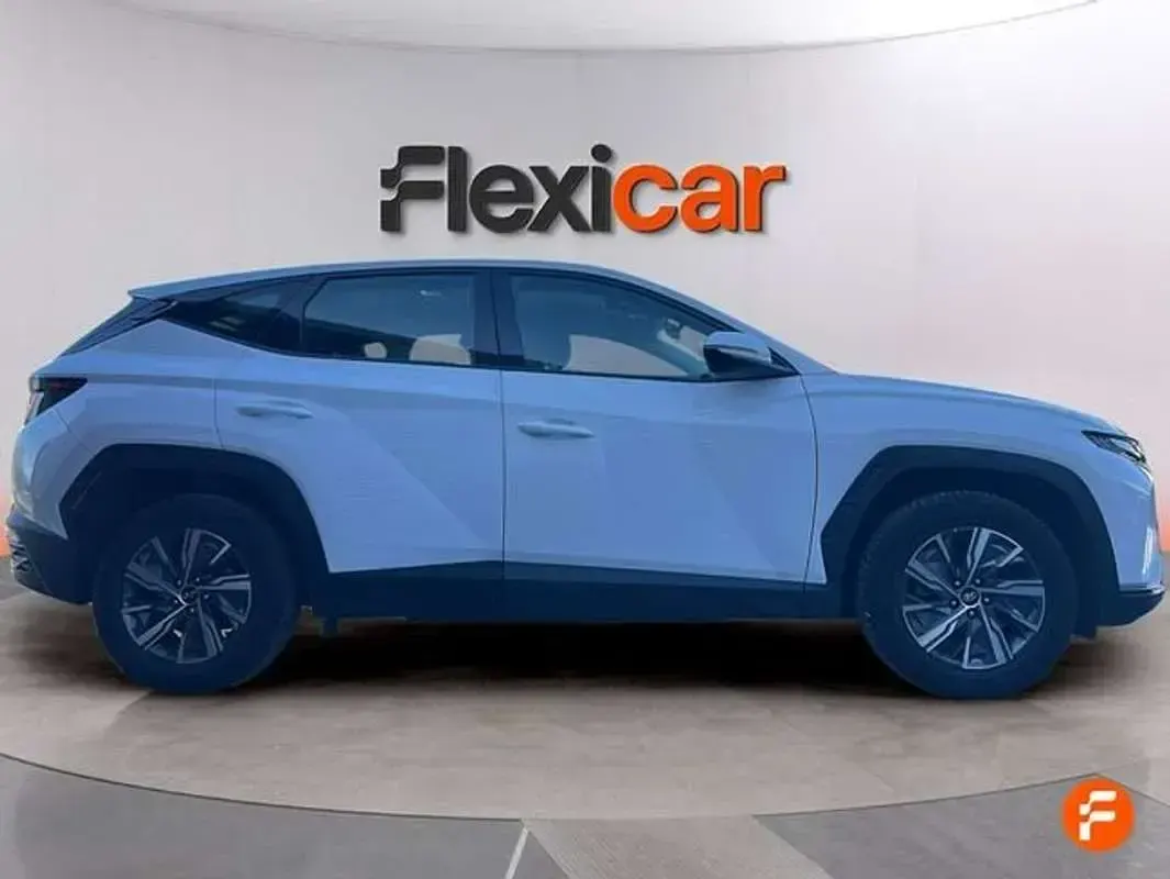 Käytetty Hyundai Tucson 150 HP (110 kW) 2023 Valkoinen Katumaasturi
